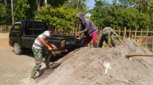 Harus Selesai Tepat Waktu, Material Terus Dikirim Agar Tak Kekurangan Bahan
